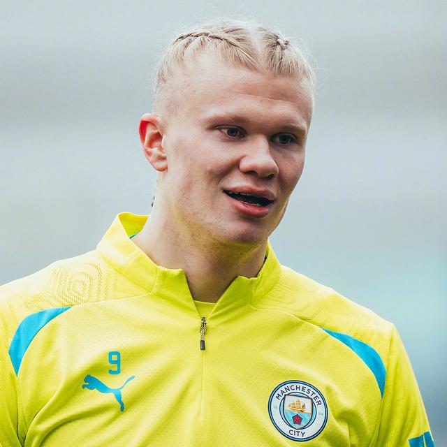 封神！穆帅1句话救2200万欧废柴，3场3球打脸全世界？（逆袭！穆帅一句话激活2200万欧前锋，3场3球强势回击质疑）