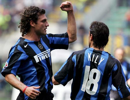 篮球湖人官方更新球员合同细节