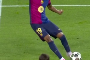 中超比赛精彩回放：上海海港绝杀瞬间,（中超高能回顾：上海海港压哨绝杀名场面）