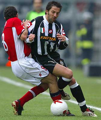 这一球没进，但比进了还狠（虽未破门，威力胜过进球）