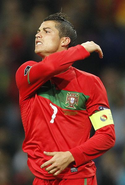 全市场：罗马有意引进比萨的德国右翼卫伊德里萨-图雷（据全市场报道，罗马有意签下比萨队德国右翼卫伊德里萨-图雷）