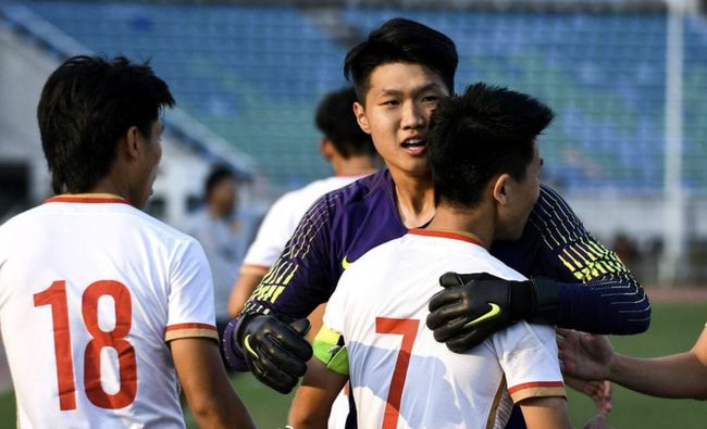 马卡：皇马预计本赛季将收入12.48亿欧，比上赛季增加6350万（马卡：皇马本季营收预计达12.48亿欧，较上季增长6350万）