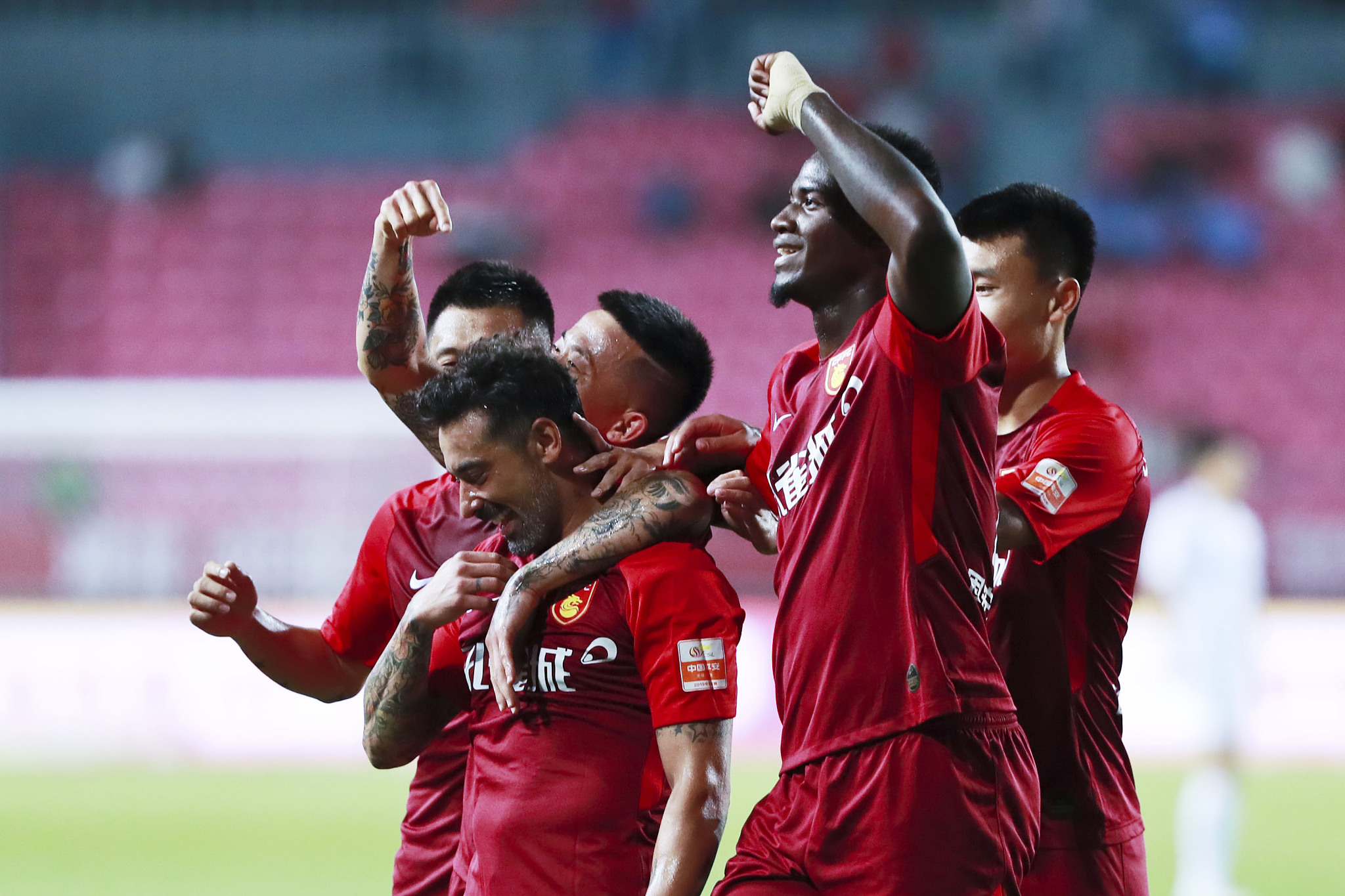 意杯前瞻：国米战威尼斯开启杯赛，密集赛程下蓝黑军战意成疑