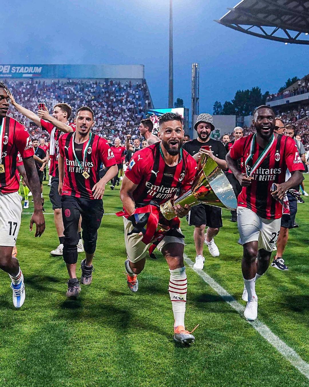 德甲半场：莱默尔破门，纳尔泰进球被吹，拜仁1-0斯图加特