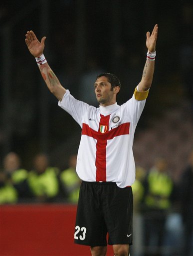 意甲惊现最励志奖金条款！霍伊伦3场造6球，多进1球或助攻一次就多赚15万（意甲曝励志神条款：霍伊伦3战造6球，每添一球或一次助攻再获15万）