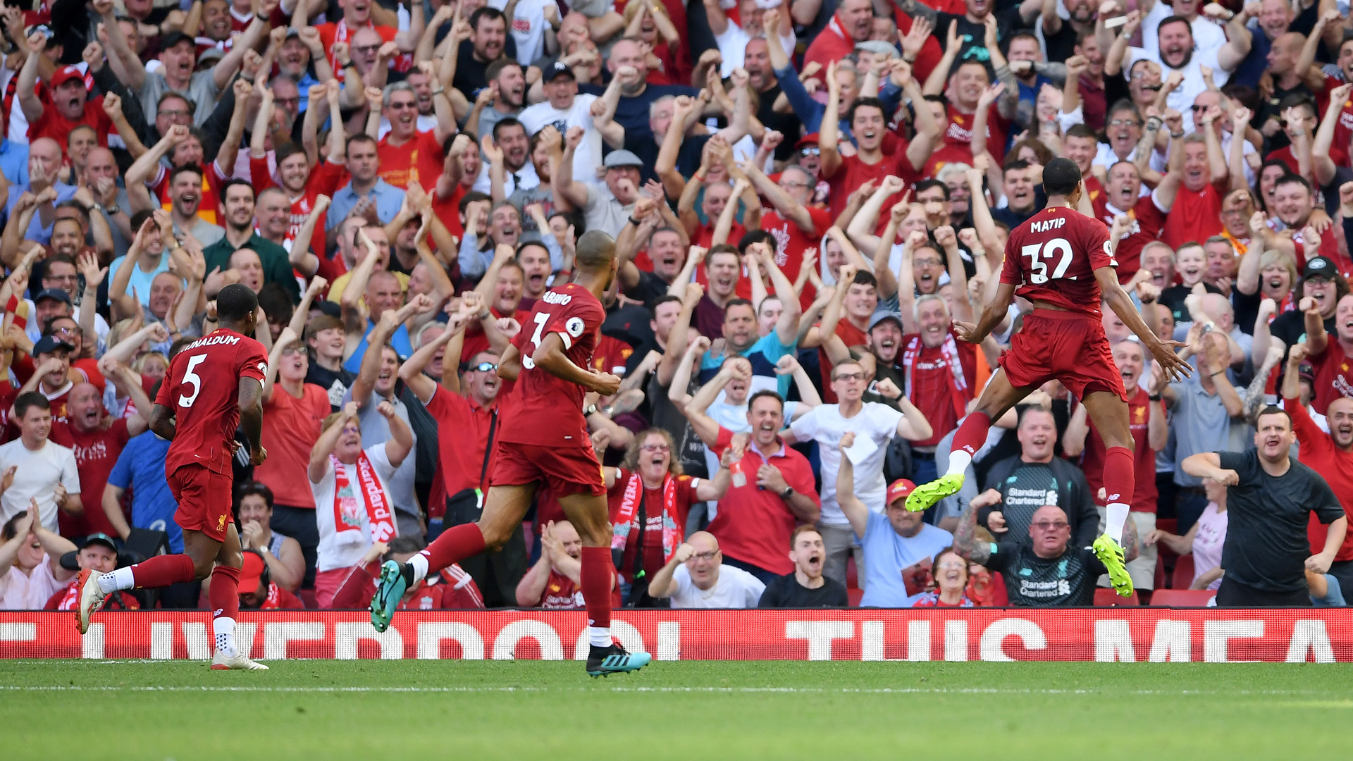 赖特：媒体在利用贝林被换下制造矛盾，这事他们能炒到世界杯（赖特：媒体借贝林被换大做文章，话题能炒到世界杯）