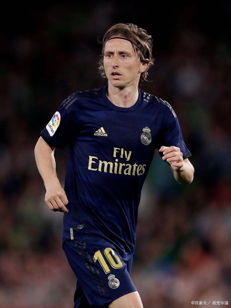 辽宁胜合肥！威尔斯布朗轰42分回暖，奥利弗无防守，赵森成惊喜！（辽宁击败合肥！威尔斯布朗42分复苏，奥利弗防守成短板，赵森惊喜表现）