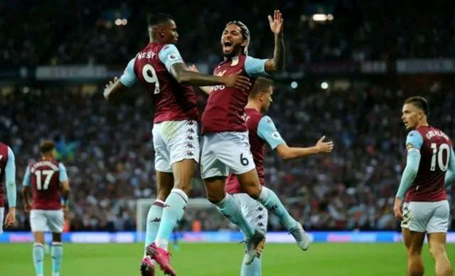 0-1！曼城倒下，黑马双杀，创42年纪录，被阿森纳甩5分，CCTV5直播（0-1爆冷！黑马双杀曼城创42年纪录，落后阿森纳5分，CCTV5直播）