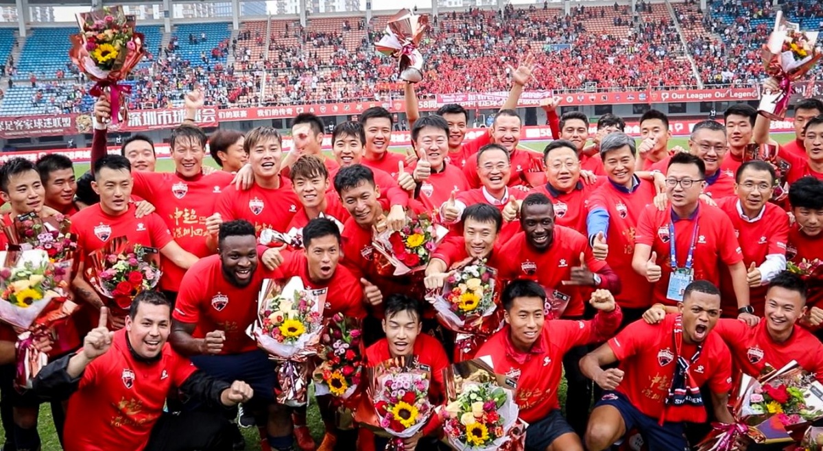 内雷斯重返光明球场 （拍摄by诺阿·朗）