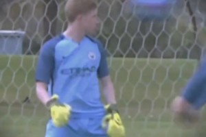 都灵vs科莫：杜万-萨帕塔、弗拉希奇首发，莫拉塔、尼科-帕斯出战