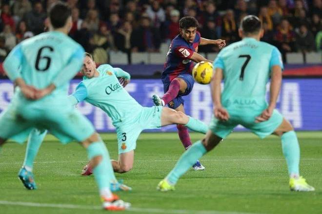 天空：谢什科在对热刺的比赛中膝盖受伤，将至少伤缺一个月（天空体育：谢什科对阵热刺膝盖受伤，至少缺阵一个月）